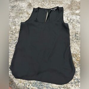 Express - Open back, black tank top
